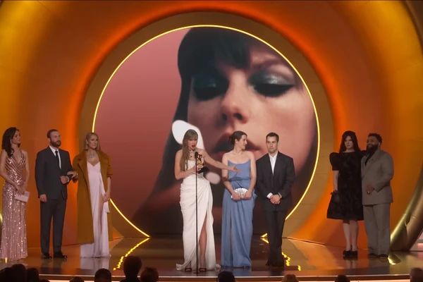 Taylor Swift, Miley Cyrus, SZA și Billie Eilish au dominat Gala Premiilor Grammy. Momentele controversate din cadrul evenimentului