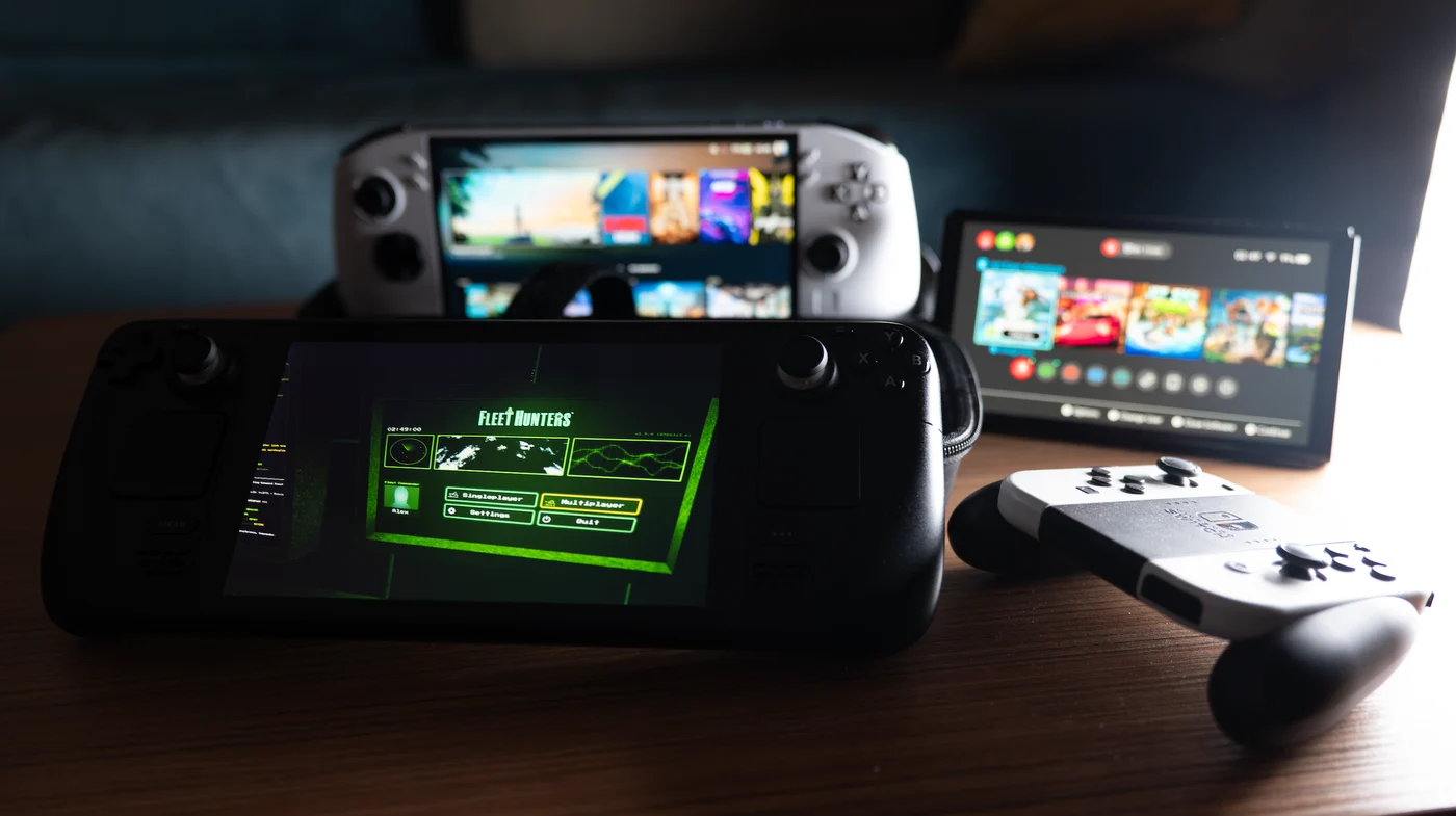 Console de jocuri portabile: Steam Deck, Legion Go S, Nintendo Switch
