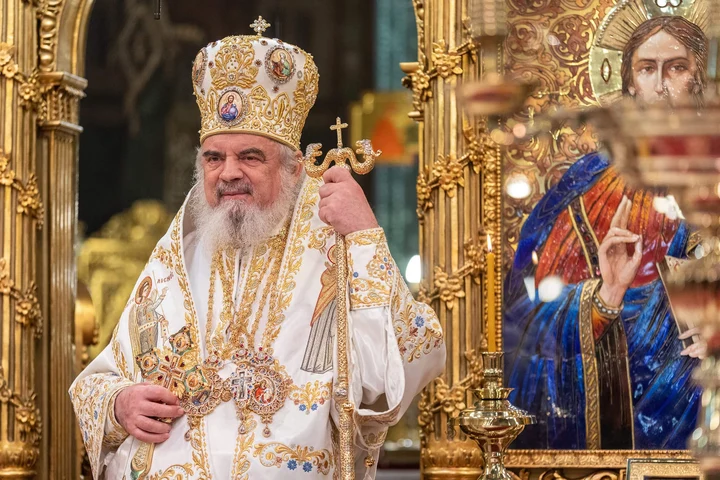 Dispută între fostul și actualul purtător de cuvânt al Patriarhiei. Vasile Bănescu acuză Biserica de tăcere față de extremism. Răspunsuri dure