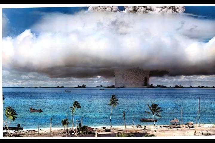 Bikini Atoll: De la teste nucleare la nume de obiect vestimentar "bombă"