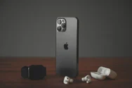 Apple, despăgubiri de până la 100 de dolari posesorilor de iPhone 16; iPhone 15 Pro; iPhone 15 Pro Max