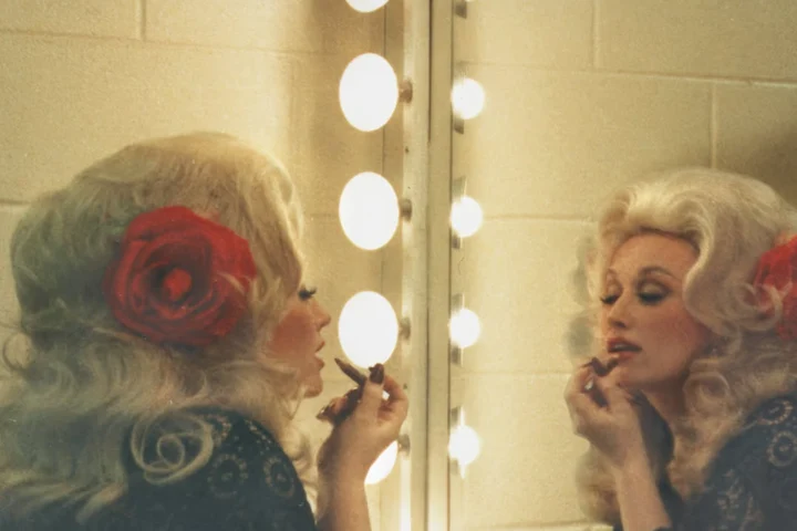 De ce a murit Dolly Parton. Boala de care suferea artista a fost dezvăluită după moartea sa la 80 de ani