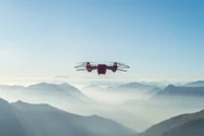 Alertă la granița României: Cinci drone detectate, una a intrat în spațiul aerian național. Avioane F-16, ridicate de la sol