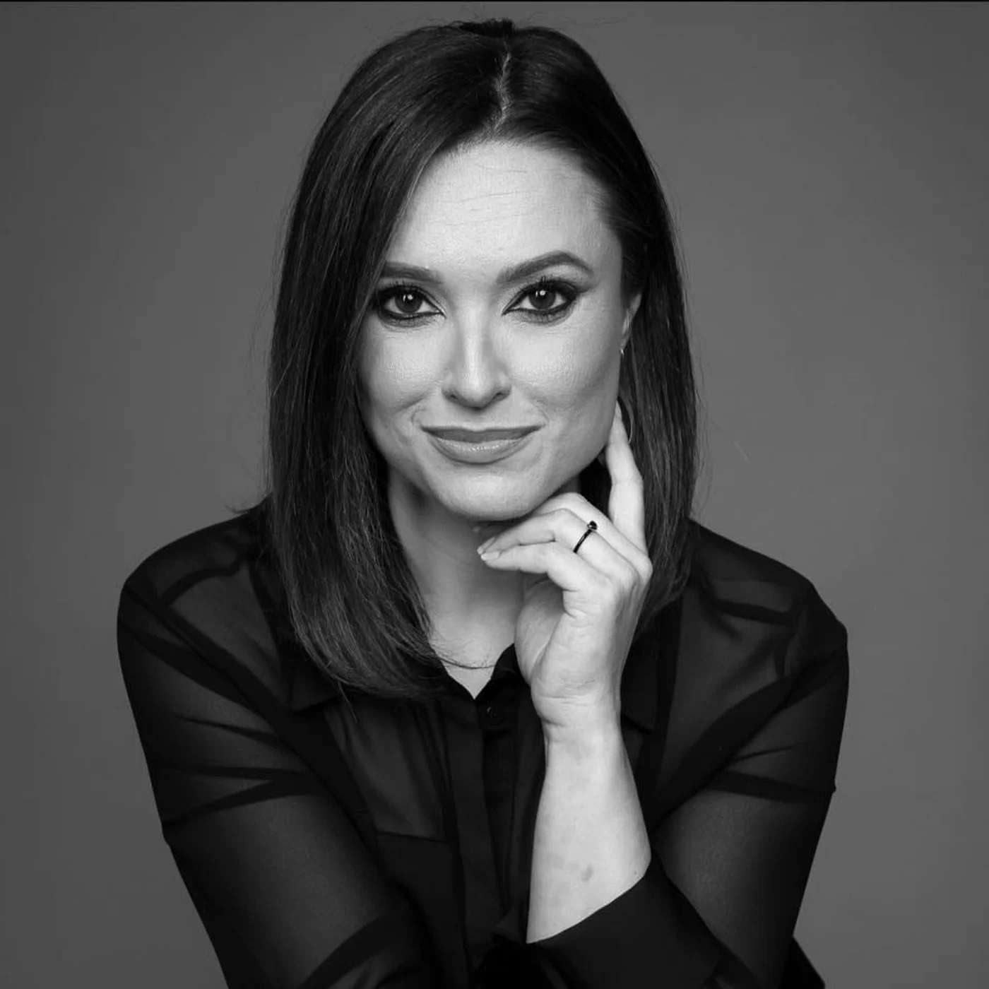 Oana Zamfir a trecut prin momente terifiante în fosta ei relație de iubire. Foto: Facebook