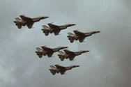 Rusia atacă masiv mai multe orașe din Ucraina cu drone și rachete