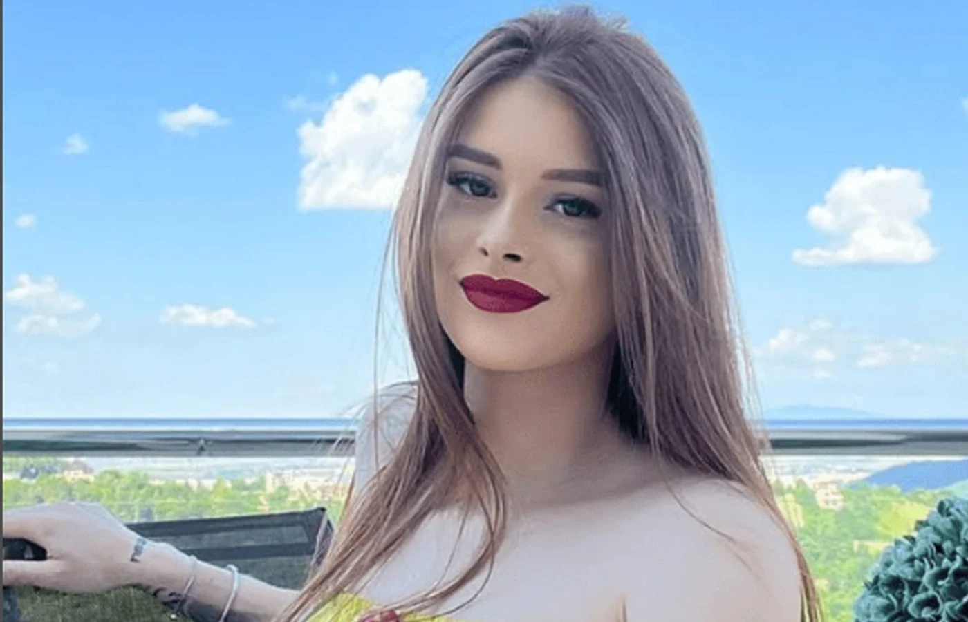 Moartea Teodorei Marcu a arătat, încă o dată, că autoritățile române sunt preocupate mai degrabă de pensiile speciale decât de protejarea cetățenilor