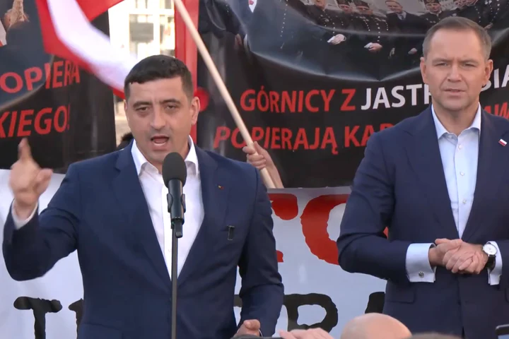 Moment stânjenitor în Polonia: George Simion, a scandat „Donald Trump”