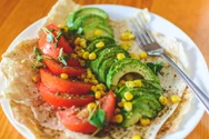 Care sunt cele mai sănătoase 10 fructe și legume recomandate de specialiști?