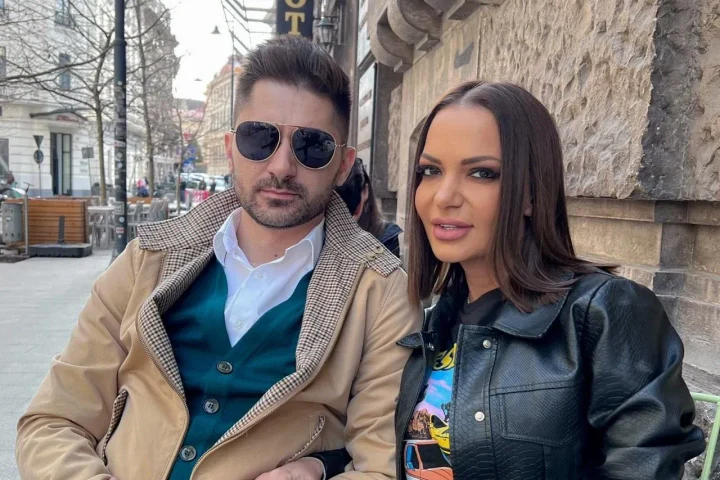 Exclusiv. Andreea Antonescu și Victor Vrînceanu, discuții aprinse. Artista, acuzată că folosește imaginea fiicei sale de 10 luni în campanii publicitare