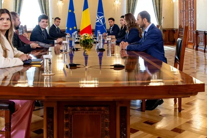 Cine este Ana-Maria Geană, apropiată a lui Nicușor Dan și prezență constantă în cercul restrâns al puterii, inclusiv la consultările pentru numirea premierului