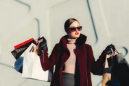 Silent Brand. Hainele de lux pe care le vrea tot Hollywoodul, dar pe care nimeni nu le recunoaște