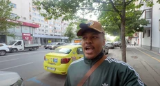 Un american, surprins de România: „Românii știu cum sunt văzuți în lume, nu-și permit să fie rasiști”