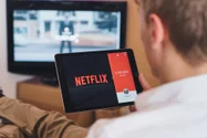 Serialul istoric care urmează să dispară de pe Netflix în aprilie 2026