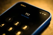Noul trend de pe TikTok: răpirea înscenată la 112. Cât riști amendă