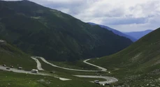 Transfăgărășanul se redeschide circulației rutiere începând de vineri, 6 iunie 2025.