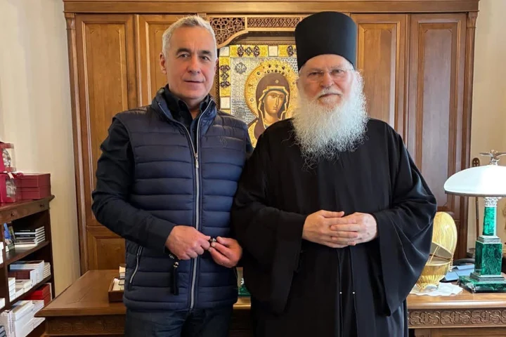 Călin Georgescu s-a retras la Athos în plină furtună politică