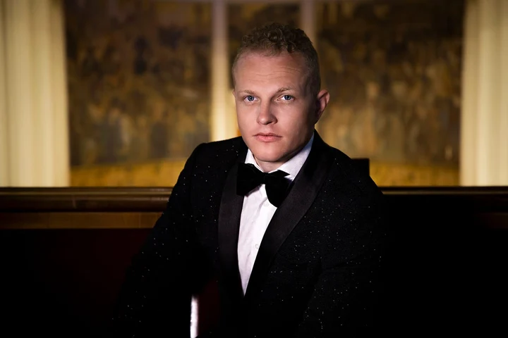 Tenorul Ștefan von Korch revine la Târgoviște. Recital special la Gala Festivalului-Concurs Național „Belcanto”