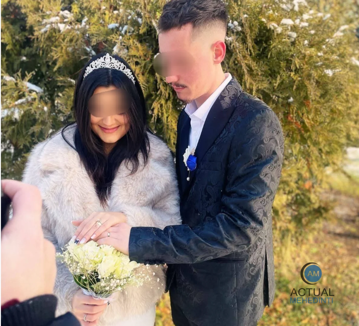 Denisa a murit strivită în fiarele mașinii. Foto: Actual Mehedinți