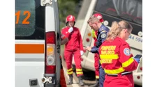 Tragedie la Brăila. 13 persoane au fost rănite și un bărbat mort în urma coliziunii dintre o autoutilitară și un microbuz de transport persoane
