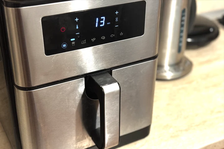 Top 10 rețete delicioase pe care trebuie să le încerci în air fryer