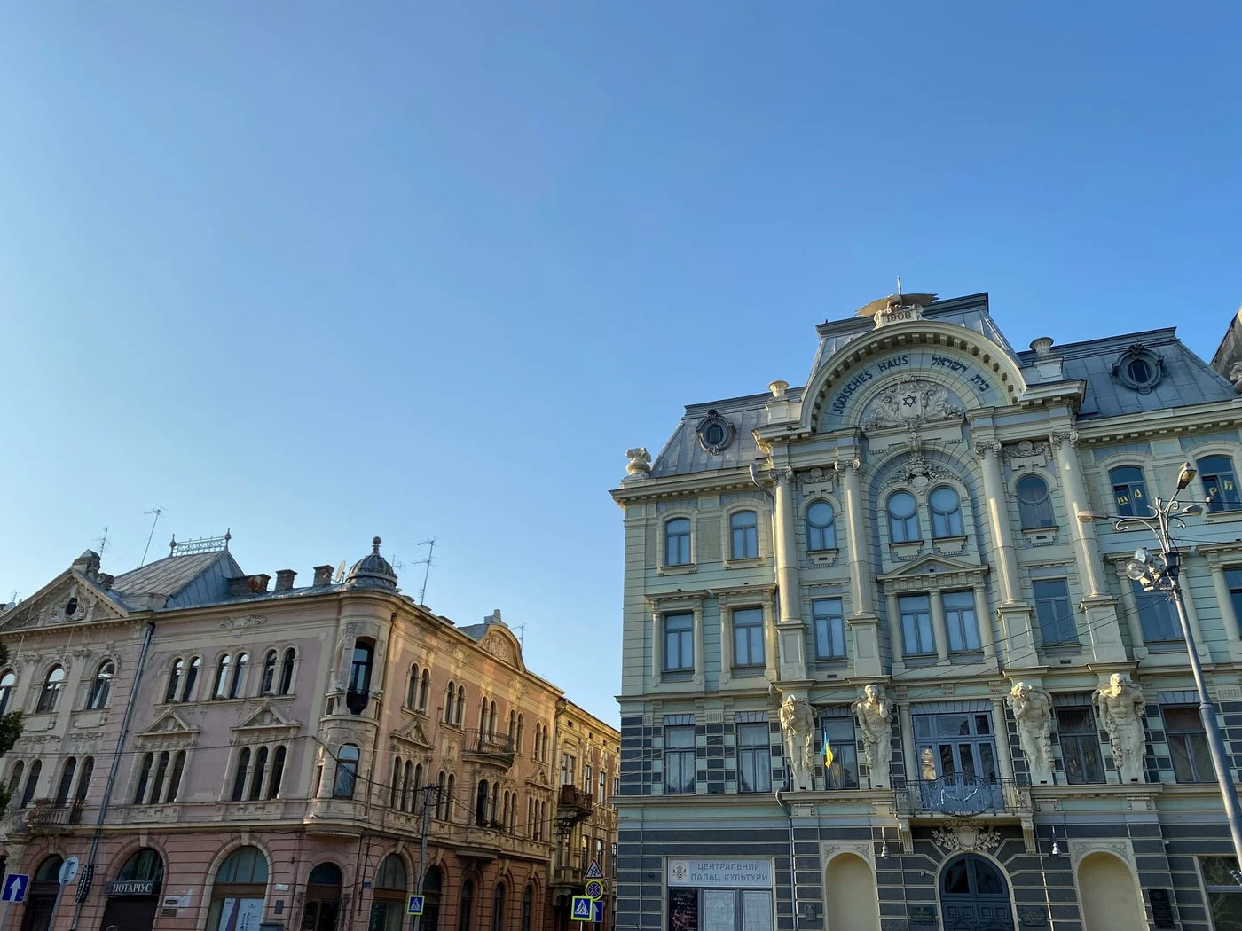 Photo by Haiane Madoian / Unsplash