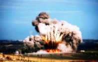 Crater de 10 metri după explozia unei rachete rusești
