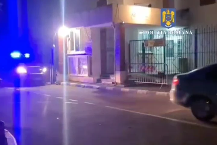 Rețea de trafic de persoane destructurată în sud-estul României: 12 percheziții DIICOT în patru localități